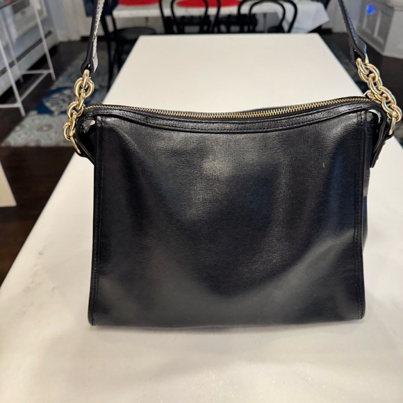 Tommy Hilfiger Black LEATHER Shoulder Bag W/ Gold Hardware Excellent Condition - Picture 3 of 13